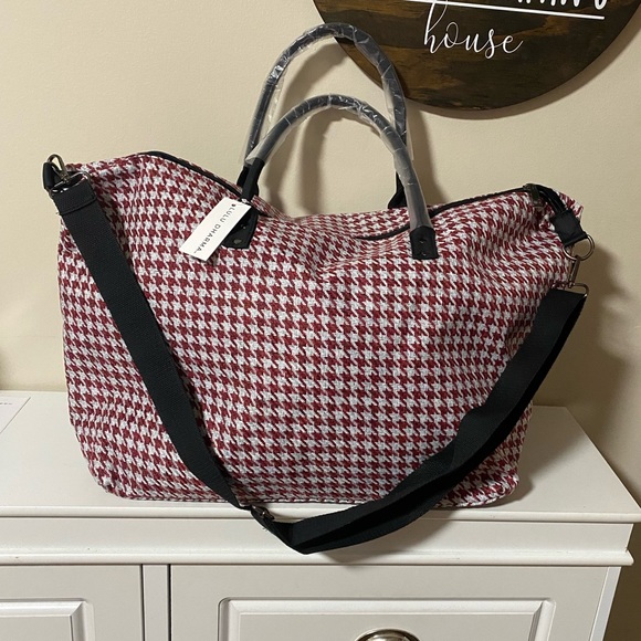 lulu dharma Handbags - Lulu Dharma red houndstooth weekender bag nwt
